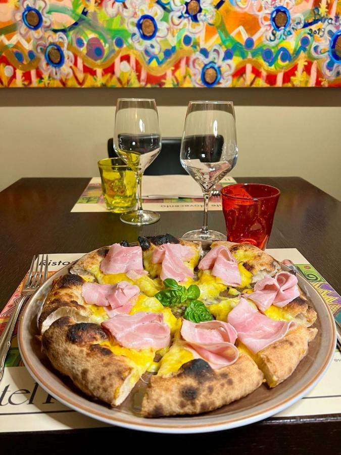 Hotel Rovereto 외부 사진